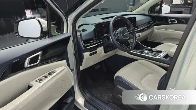 Kia The New Carnival 4th Generation 2024 Серебристо-серый из Кореи, фото 2