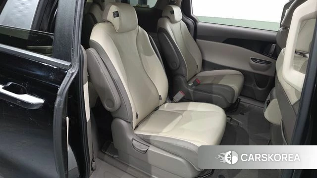 Kia Carnival 4th generation 2021 Черный из Кореи, фото 2