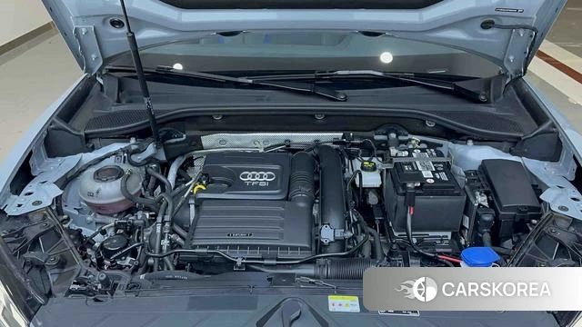 Audi Q2L 2023 Синий из Китая, фото 2