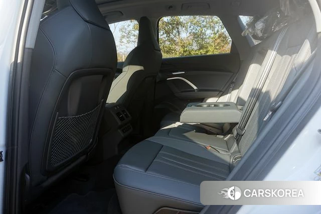 Audi Q5 (80A) 2025 Белый из Кореи, фото 2