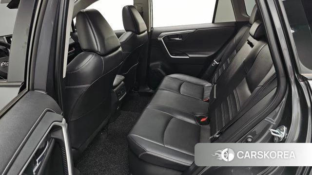Toyota RAV4 5th Generation 2023 Серый из Кореи, фото 2