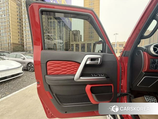 Beijing off-road BJ40 2020 Красный из Китая, фото 2