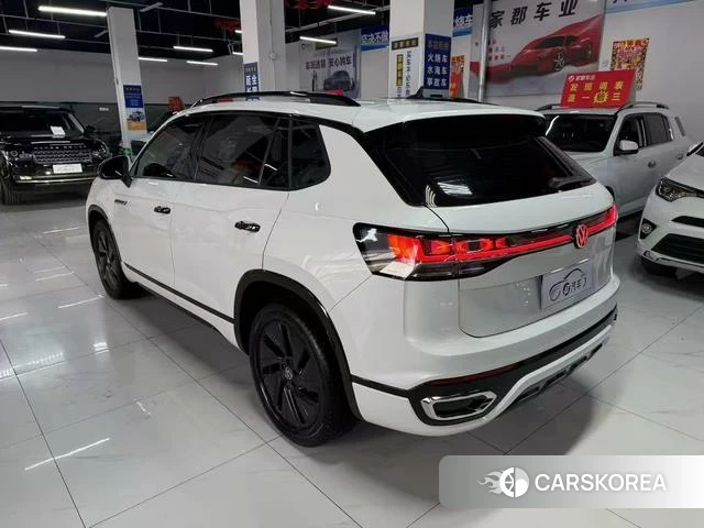 Volkswagen Tanyue 2023 Белый из Китая, фото 2