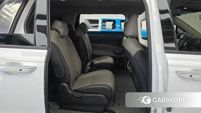 Kia The New Carnival 4th Generation 2024 Белый из Кореи, фото 2
