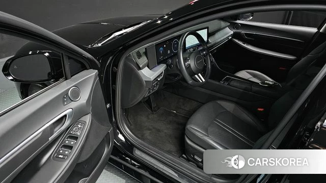 Hyundai Sonata D Edge Hybrid (DN8) 2024 Черный из Кореи, фото 2