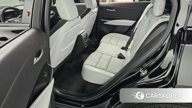 Cadillac XT4 2024 Черный из Кореи, фото 2