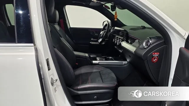 Mercedes-Benz GLB-Class X247 2023 Белый из Кореи, фото 2