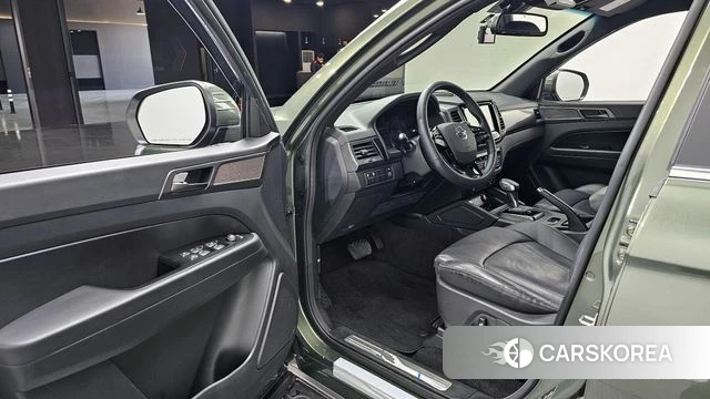 Ssangyong The New Rexton Sport 2022 Темно-зеленый из Кореи, фото 2