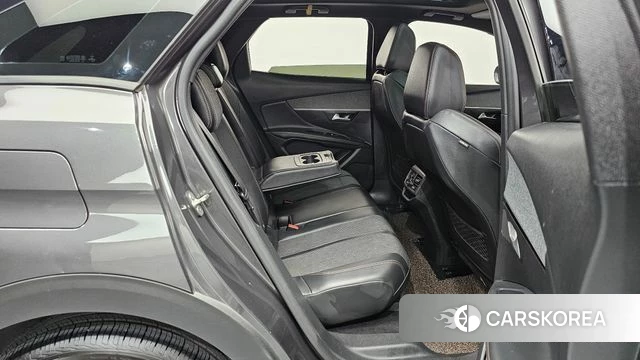 Peugeot 3008 second generation 2019 Серый из Кореи, фото 2