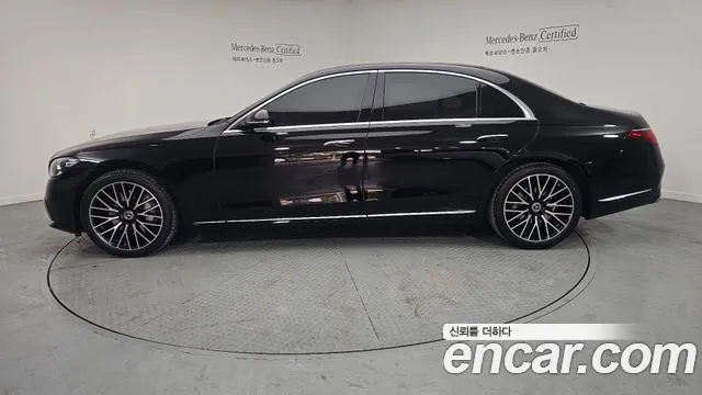 Mercedes-Benz S-Class W223 2024 Черный из Кореи, фото 2