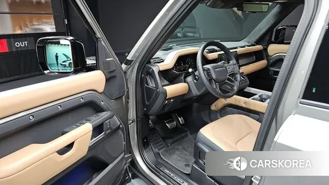 Land Rover Defender (L663) 2025 Серый из Кореи, фото 2