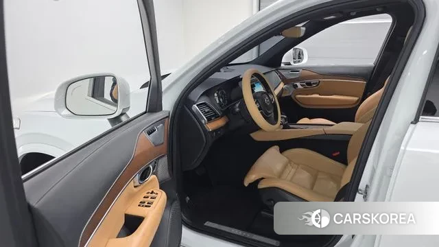 Volvo XC90 second Generation 2018 Белый из Кореи, фото 2