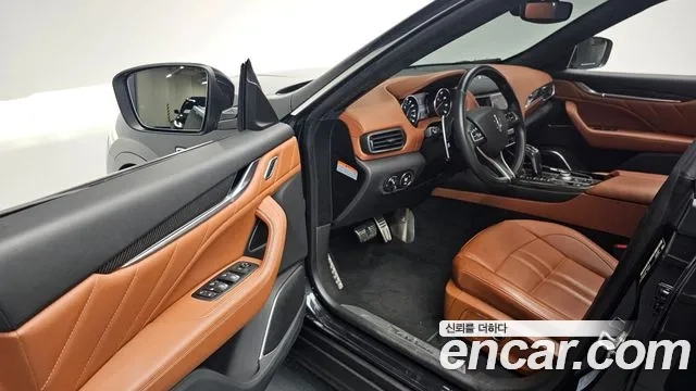 Maserati Levante id 2879873 из Кореи 2