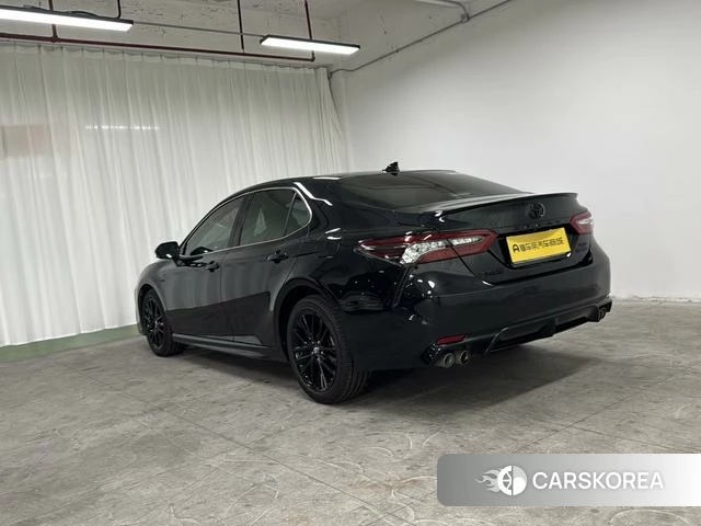 Toyota Camry 2023 Черный из Китая, фото 2