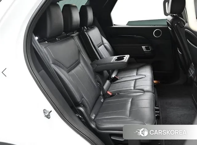 Land Rover Discovery 5 2020 Белый из Кореи, фото 2