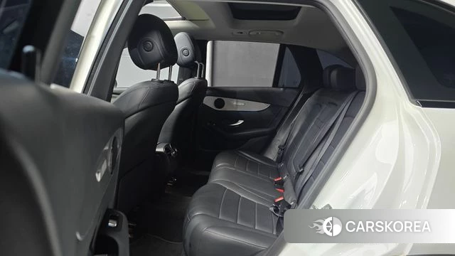 Mercedes-Benz GLC-Class X253 2019 Белый из Кореи, фото 2