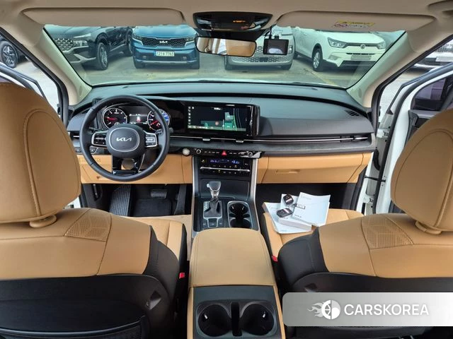 Kia Carnival 4th generation 2023 Белый из Кореи, фото 2