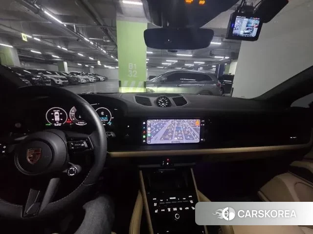 Porsche Cayenne (PO536) 2025 Черный из Кореи, фото 2