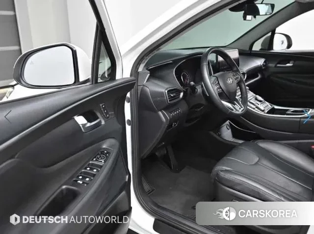 Hyundai The New Santa Fe 2021 Белый из Кореи, фото 2