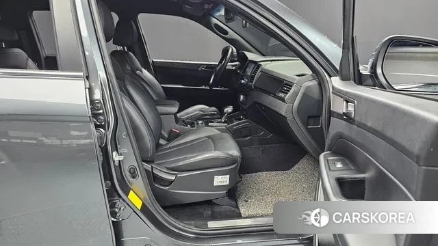 Ssangyong The New Rexton Sports Cannes 2022 Серый из Кореи, фото 2