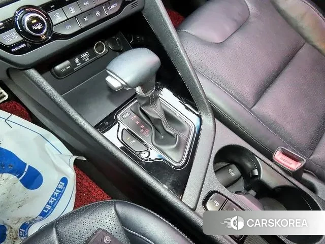 Kia Niro 2018 Черный из Кореи, фото 2