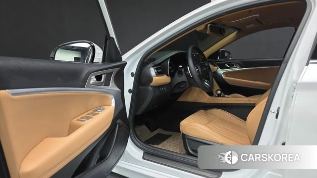 Genesis The New G70 2021 Белый из Кореи, фото 2