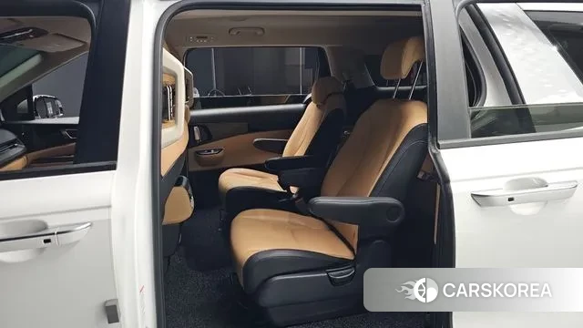 Kia Carnival 4th generation 2023 Белый из Кореи, фото 2