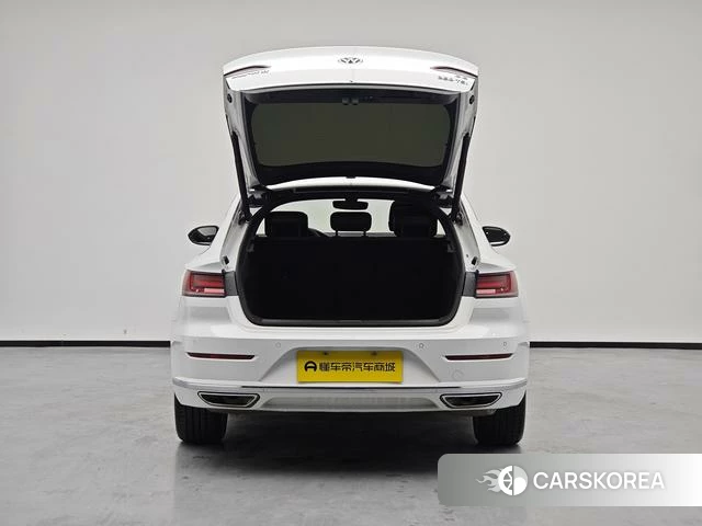 Volkswagen CC 2019 Белый из Китая, фото 2