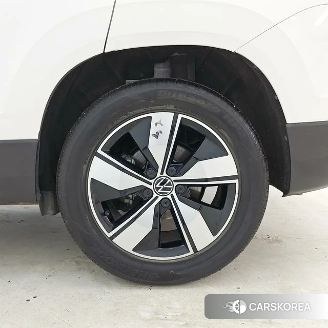 Volkswagen Tuyue 2022 Белый из Китая, фото 2