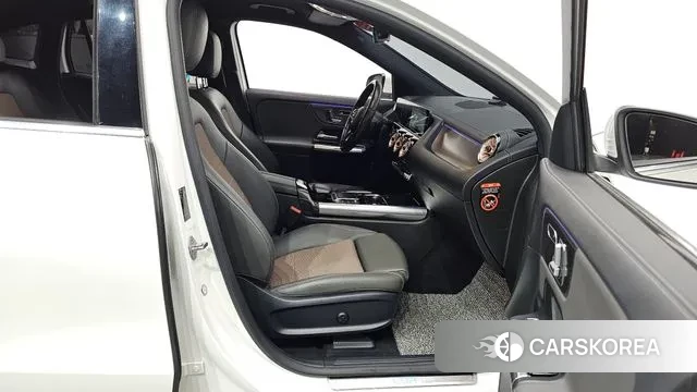 Mercedes-Benz EQA H243 2021 Белый из Кореи, фото 2