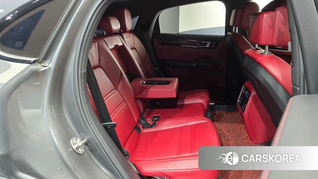 Porsche Cayenne (PO536) 2021 Серый из Кореи, фото 2