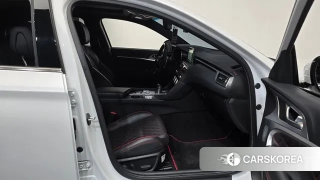 Genesis G70 2019 Белый из Кореи, фото 2