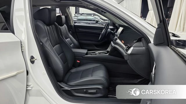 Honda Accord 10th Generation 2018 Белый из Кореи, фото 2