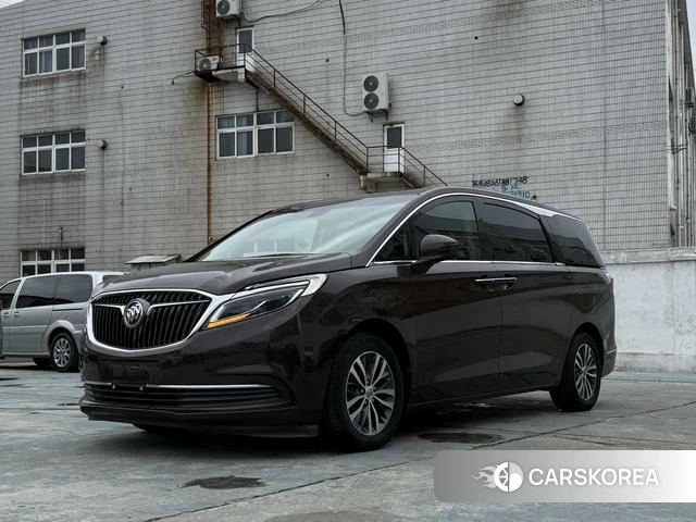 Buick GL8 2019 Красный из Китая, фото 2
