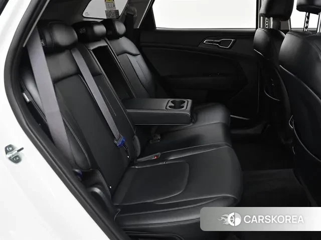 Kia Sportage 5th Generation 2024 Белый из Кореи, фото 2