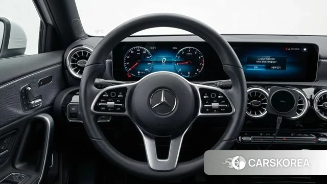 Mercedes-Benz A-Class W177 2021 Белый из Кореи, фото 2