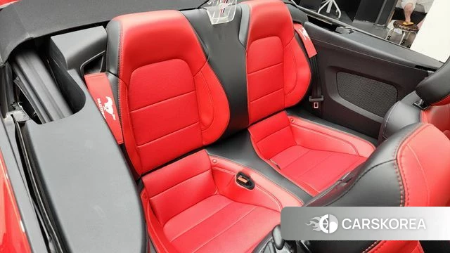 Ford Mustang 2022 Красный из Кореи, фото 2