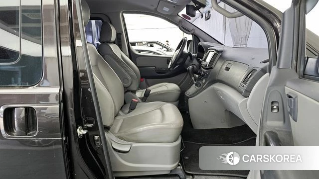 Hyundai The New Grand Starex 2018 Коричневый из Кореи, фото 2