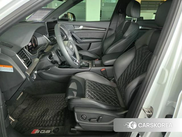 Audi SQ5 (FY) 2022 Белый из Кореи, фото 2