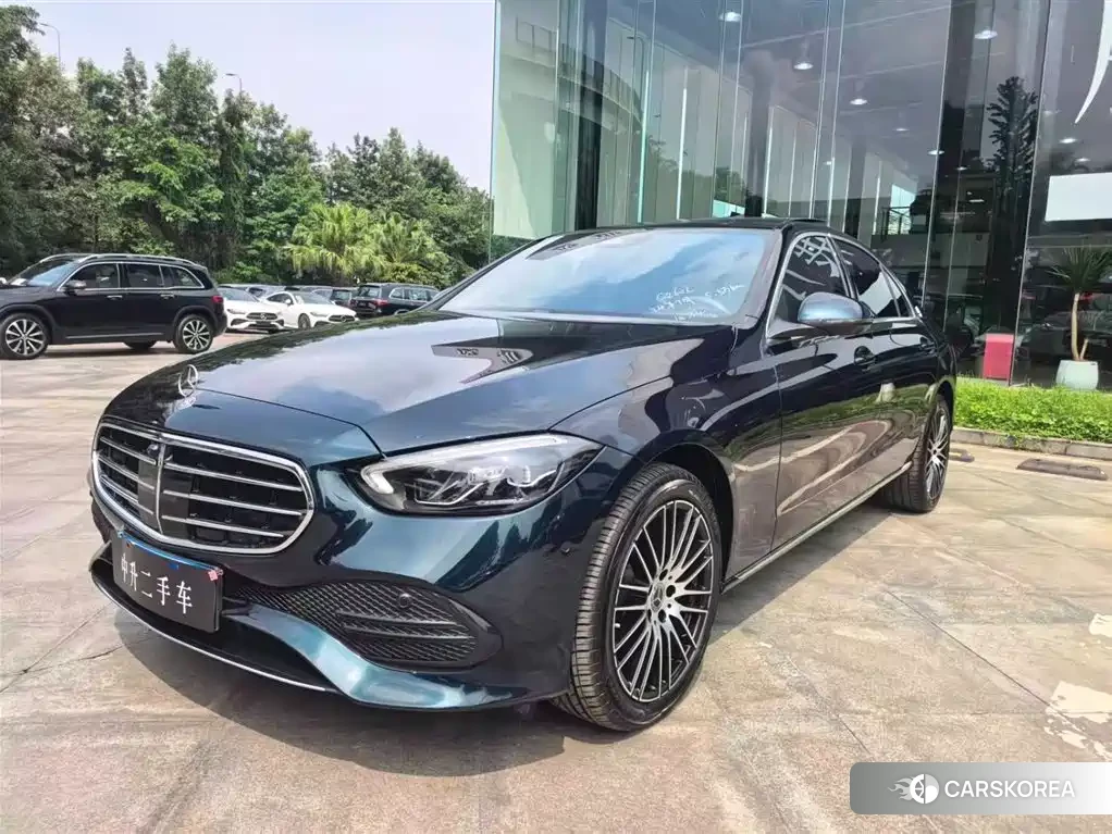 Mercedes-Benz C-class 2024 Зеленый из Китая, фото 2