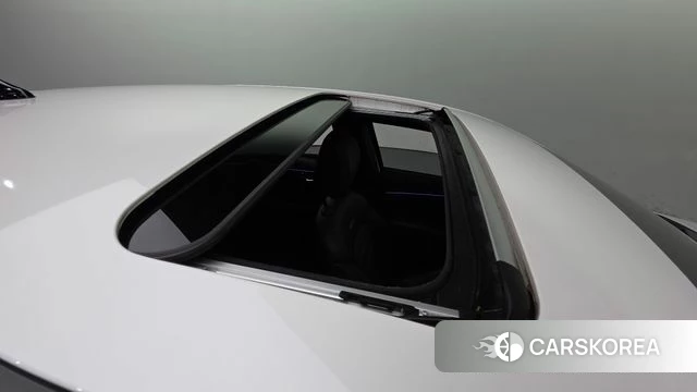 Kia The New K3 2nd generation 2021 Белый из Кореи, фото 2