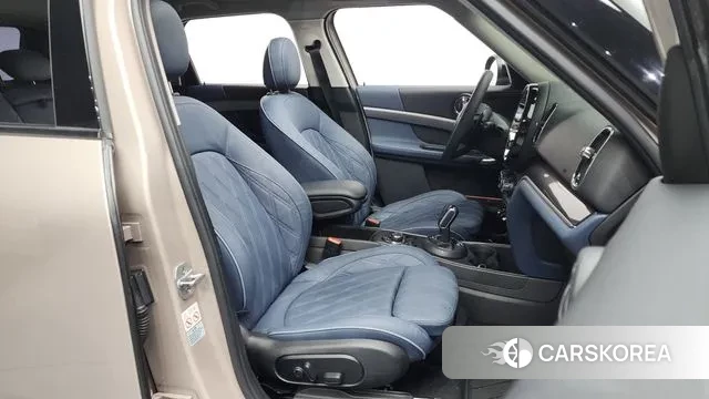 Mini Cooper S Countryman 2023 Жемчужный цвет из Кореи, фото 2