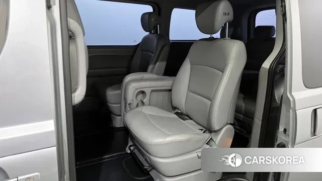 Hyundai The New Grand Starex 2020 Серебряный из Кореи, фото 2