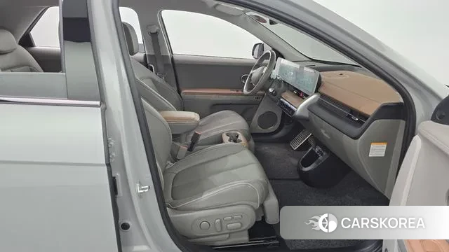 Hyundai Ionic 5 2022 Серебристо-серый из Кореи, фото 2