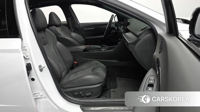 Hyundai Sonata D Edge (DN8) 2024 Белый из Кореи, фото 2