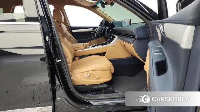 Genesis GV80 2022 Черный из Кореи, фото 2