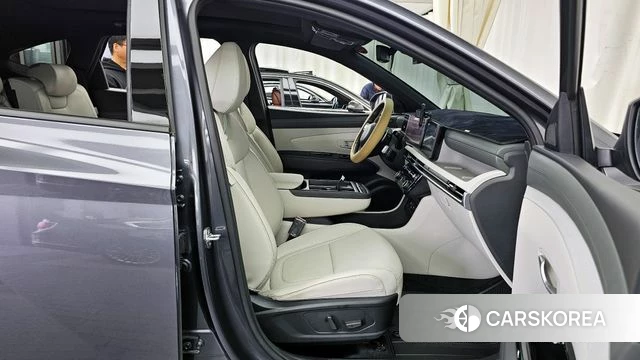 Hyundai The New Tucson (NX4) 2024 Серый из Кореи, фото 2