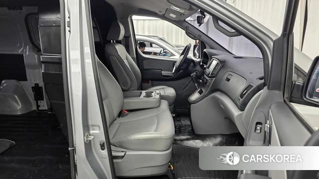 Hyundai The New Grand Starex 2019 Серебряный из Кореи, фото 2
