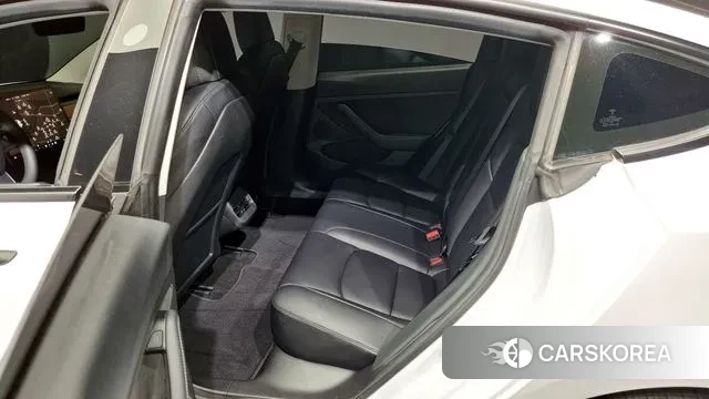 Tesla Model 3 2022 Белый из Кореи, фото 2