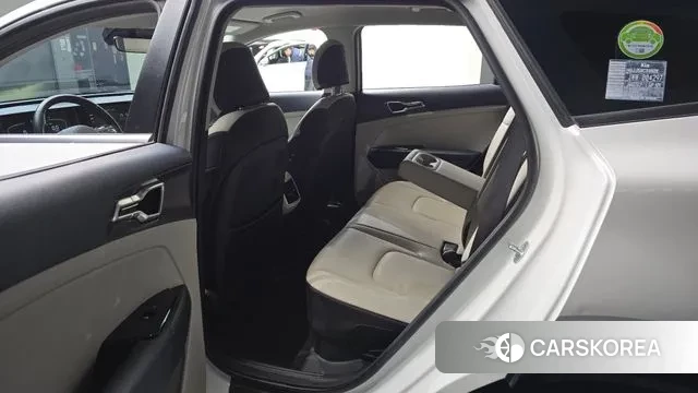 Kia Sportage 5th Generation Hybrid 2021 Белый из Кореи, фото 2